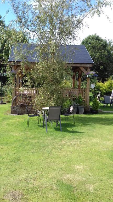 Woodlands House Bed & Breakfast Farranfore ภายนอก รูปภาพ